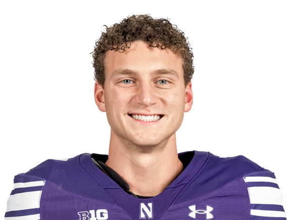 Luke Akers headshot