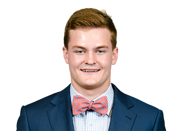 Hampton Earle headshot