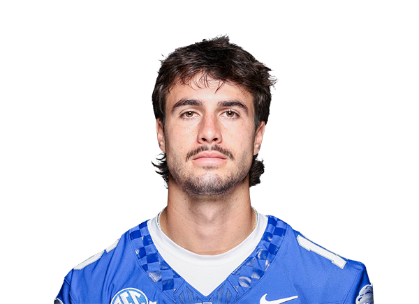 Alex Raynor headshot