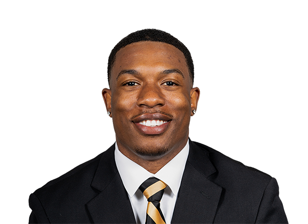 Chelen Garnes headshot