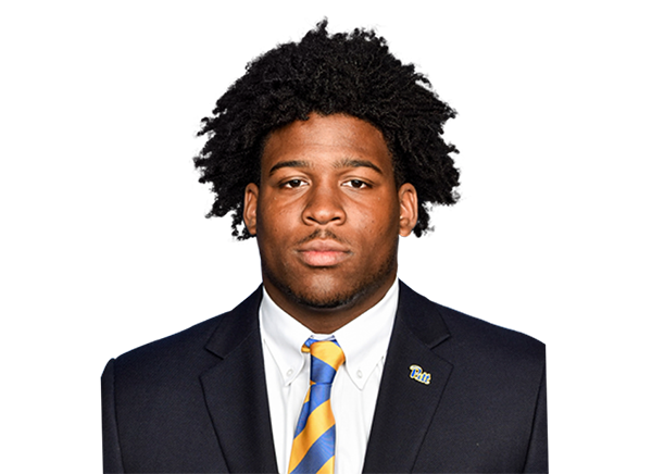 Daniel Carter headshot