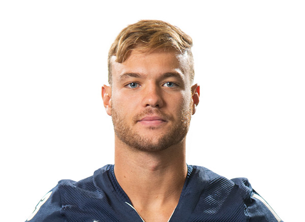 Carson Walters headshot