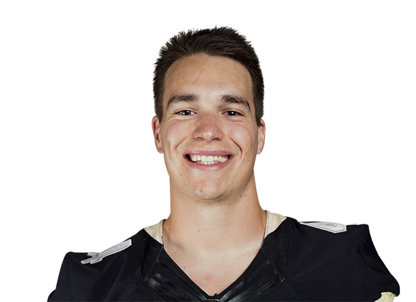 Joshka Gustav headshot
