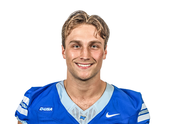 Hayes Sutton headshot