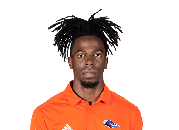 Zah Frazier headshot