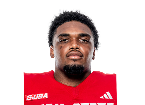 Isaac Walker headshot