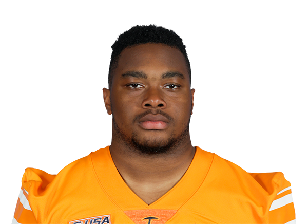 Michael Ike headshot