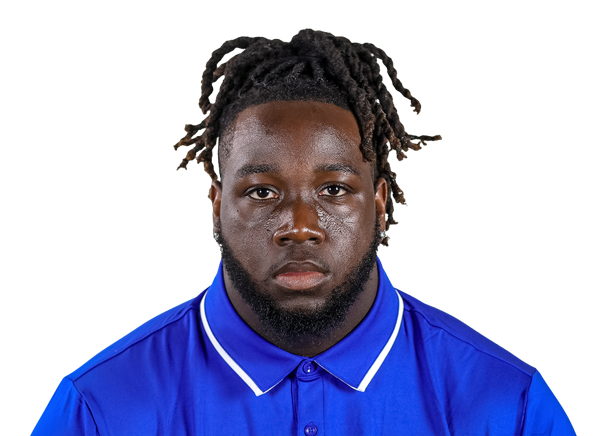 Myles Winslow headshot