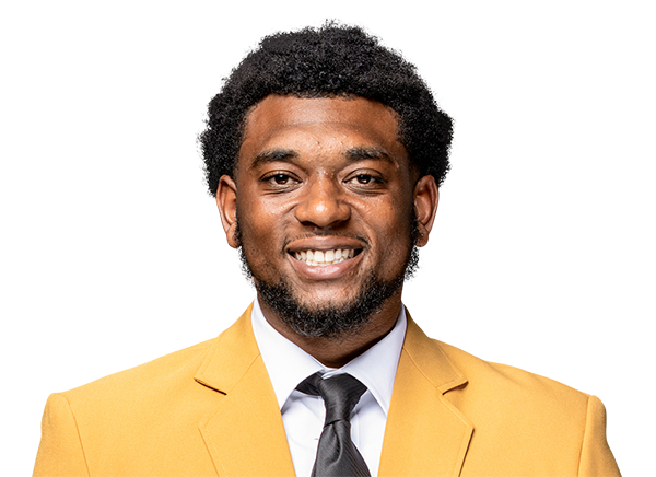Khalil Arnold headshot
