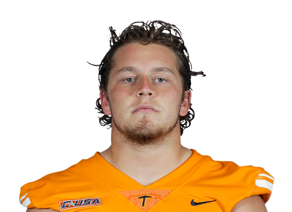 Connor Helsius headshot