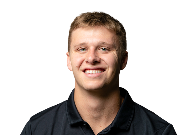 Christian Gelov headshot