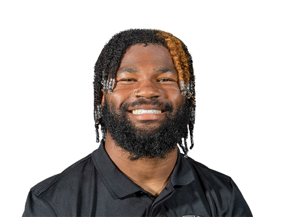 Dior Scott headshot