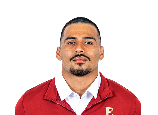 Nic Veloz headshot