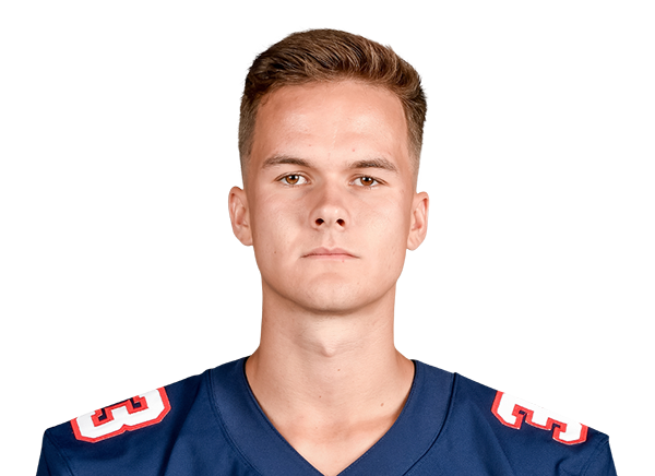 Tyler Loop headshot