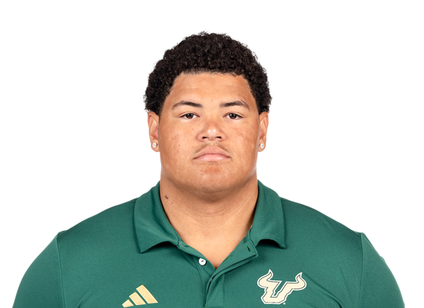 Devin Lee headshot