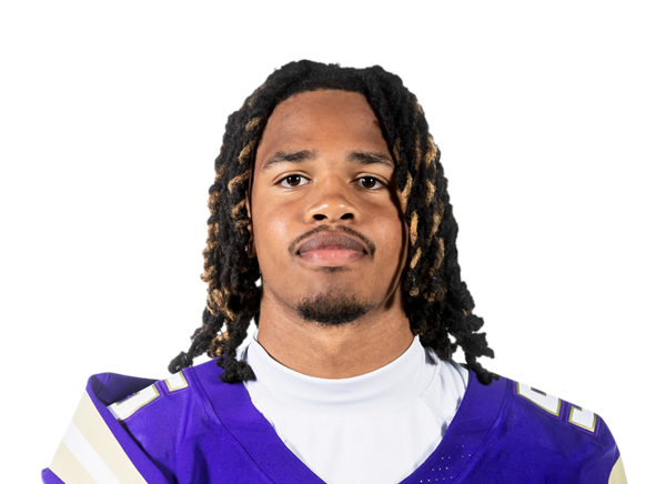 Omari Evans headshot
