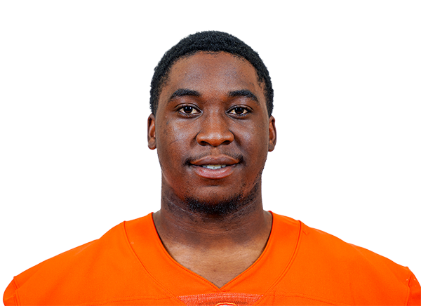 Antonio Camon headshot