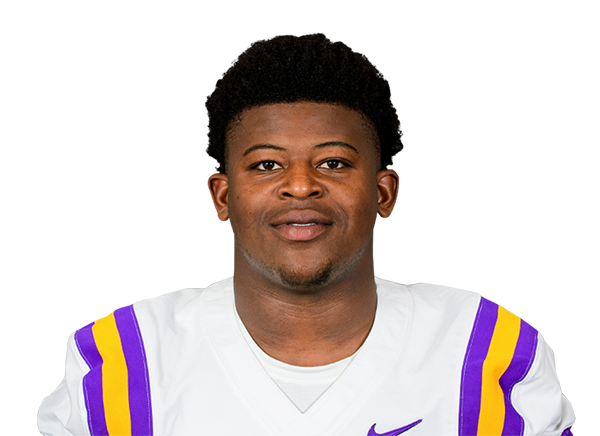 Navonteque Strong headshot