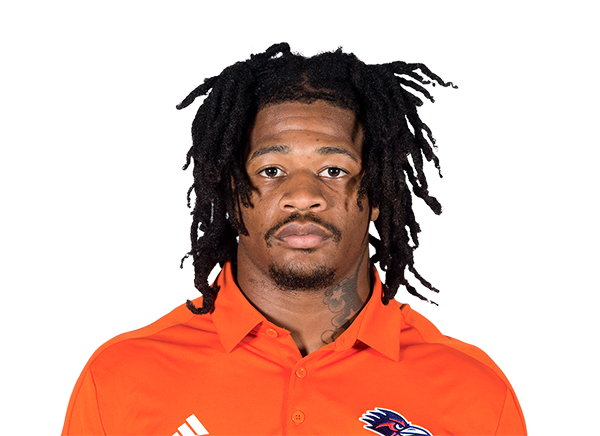 Syrus Dumas headshot