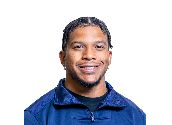 Tre Webb headshot