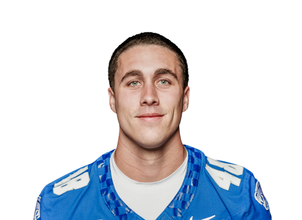 Aidan Laros headshot