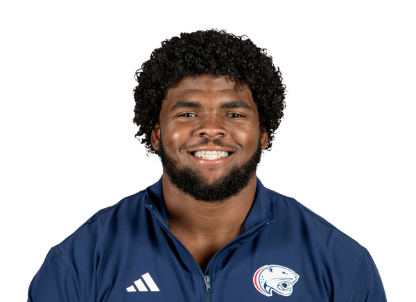 Dominic Wiseman headshot