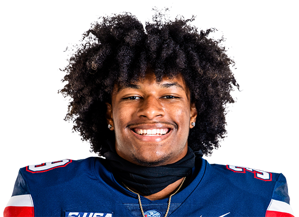 Dylan Mullins headshot