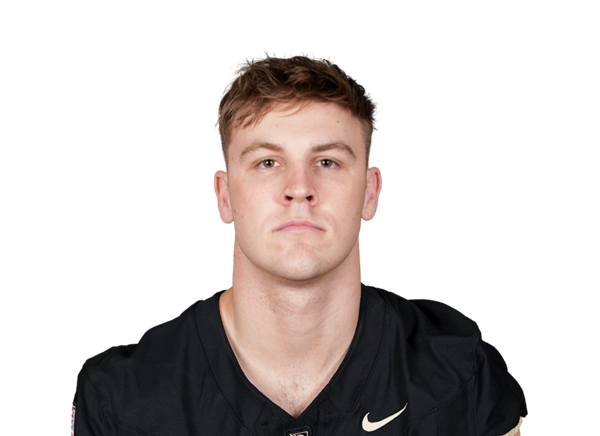 Gavin Shields headshot