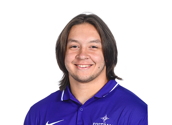 Malakai Dudek headshot
