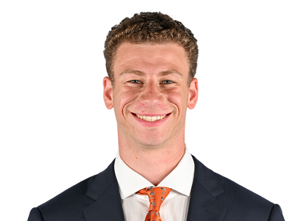 Logan Rager headshot