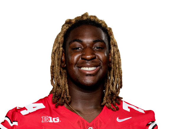 Carter Lowe headshot