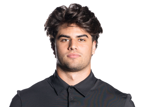 Noah Mikhail headshot