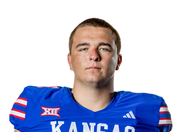 Carter Lavrusky headshot