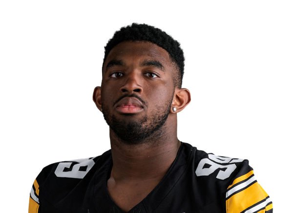 Devan Kennedy headshot