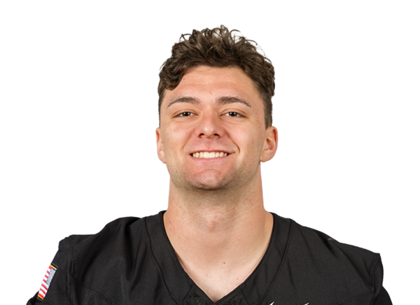 Christian Yousefzadeh headshot