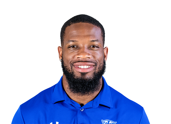 Xavier Robinson headshot