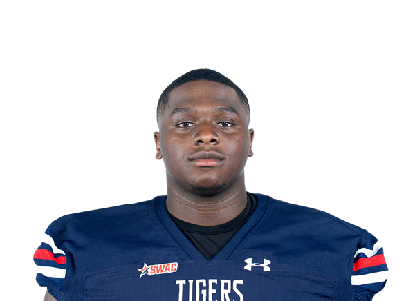 Tymon Wells headshot