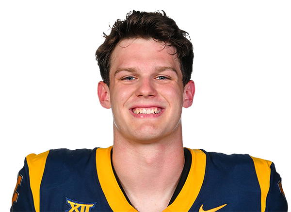 Jonah Ulloa headshot