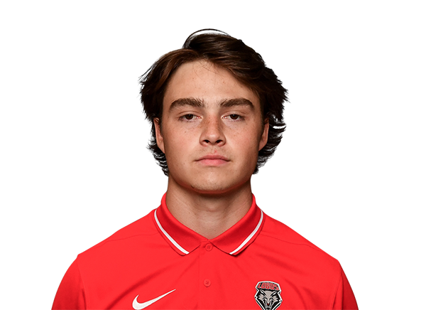 Victor Villafuerte headshot