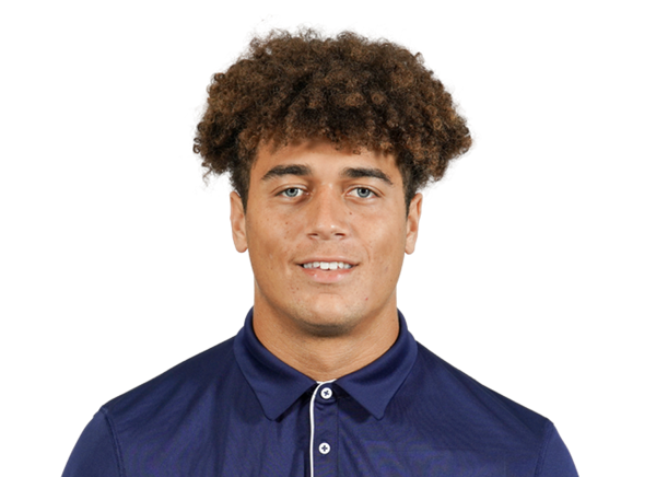 Dominick Davis headshot