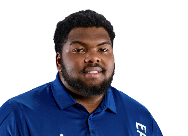 Devan Lowe headshot