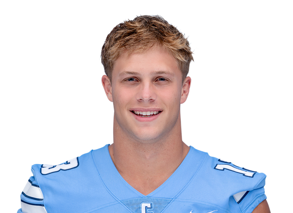 Beckett Robinson headshot