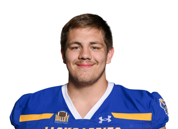 Micah Hach headshot