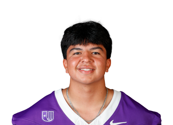Junior Martinez headshot