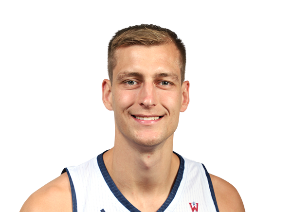 Petr Herman headshot