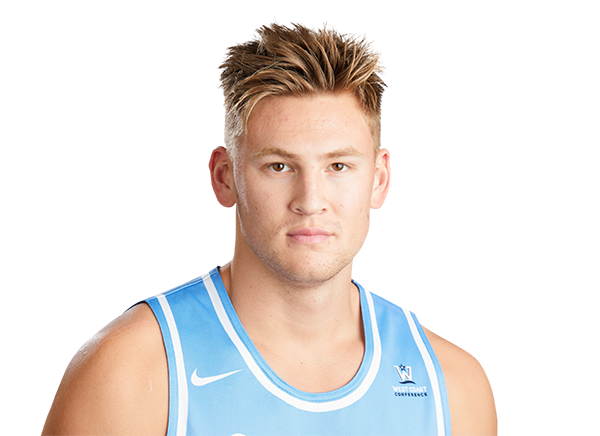 Alex Floresca headshot