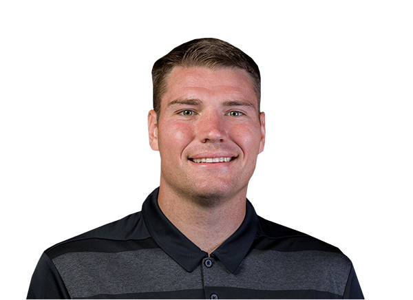 Hayden Farquhar headshot