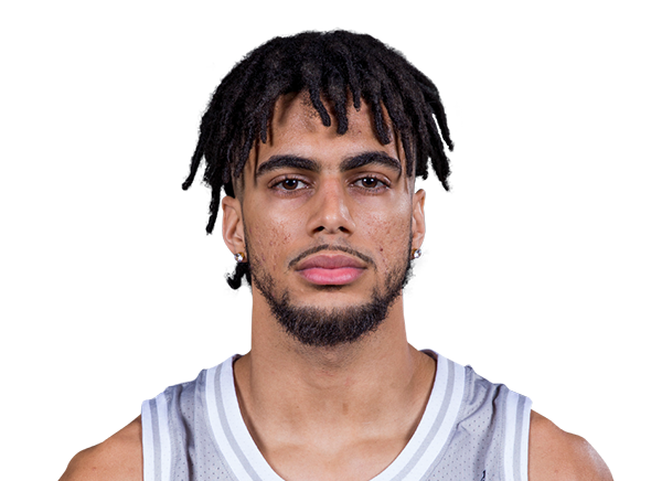 Raul Frias headshot
