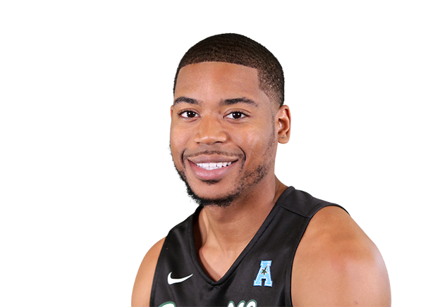 Nic Thomas headshot