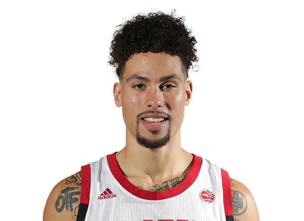 Devon Daniels headshot